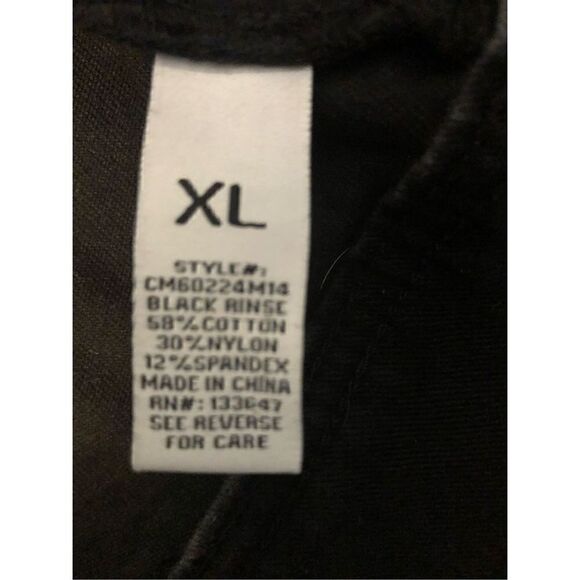 Chambrai black Athleisure zip front jacket - Picture 11 of 11